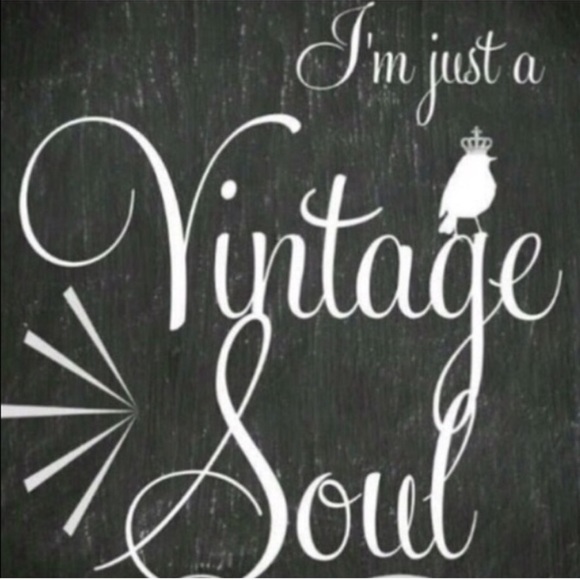 MEET YOUR POSHMARK AMBASSADOR II - Picture 3 of 3